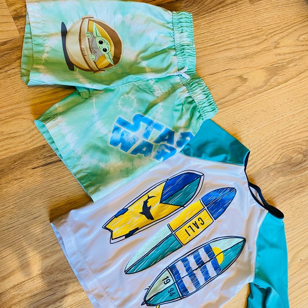 2 pcs swim suits 3-4 T boys